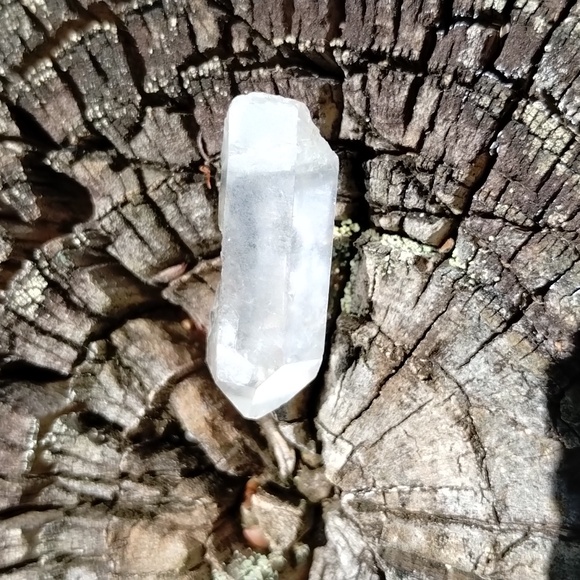 🦋🏵️🦋Tigers Eye, Pink Tourmaline, and Natural Clear Quartz Crystal - Picture 7 of 9